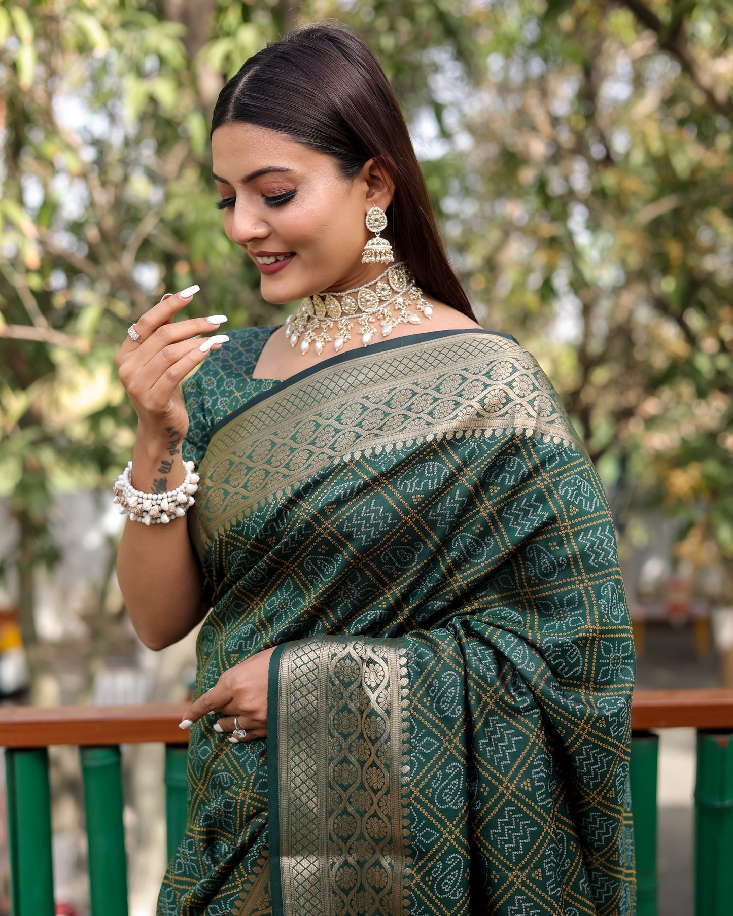 DARK GREEN WOVEN PATOLA SILK SAREE