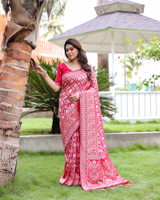Red Kanjivaram pattu With Beautiful Zari weaved Saree
