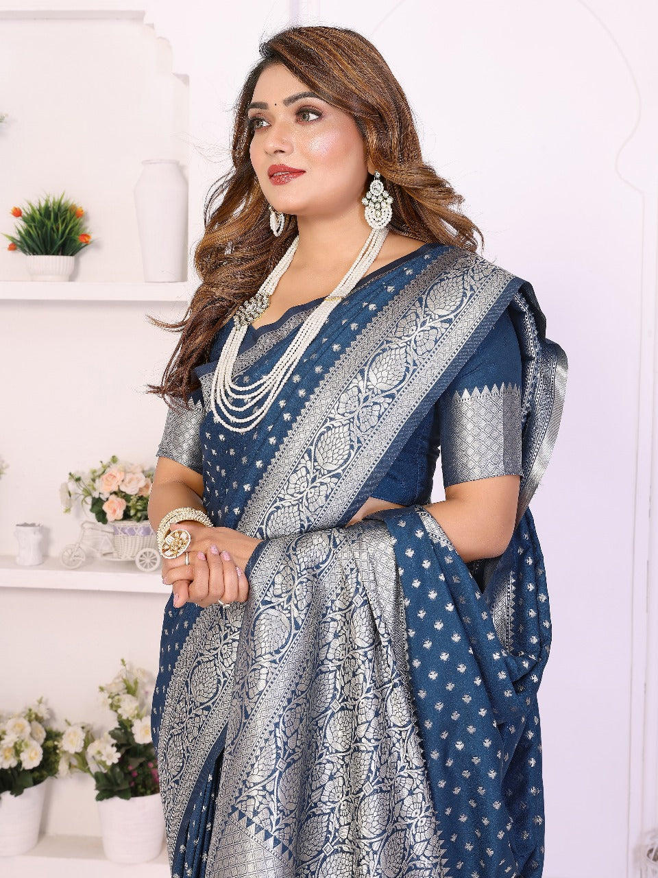 Soft & Lightweight Blue Georgette Silk Saree with Rich Zari Weaving