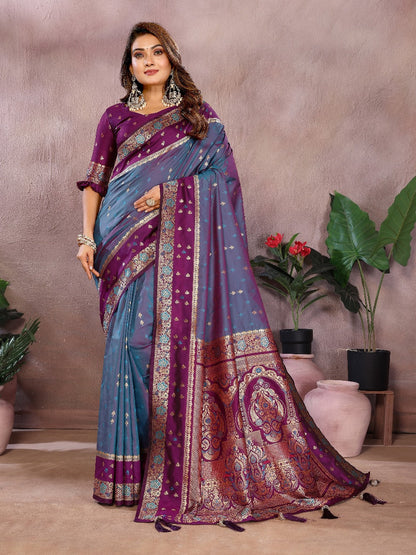Pure Handloom Kalamkari Navy Blue & Red Silk Saree with Zari Woven Border & Pallu