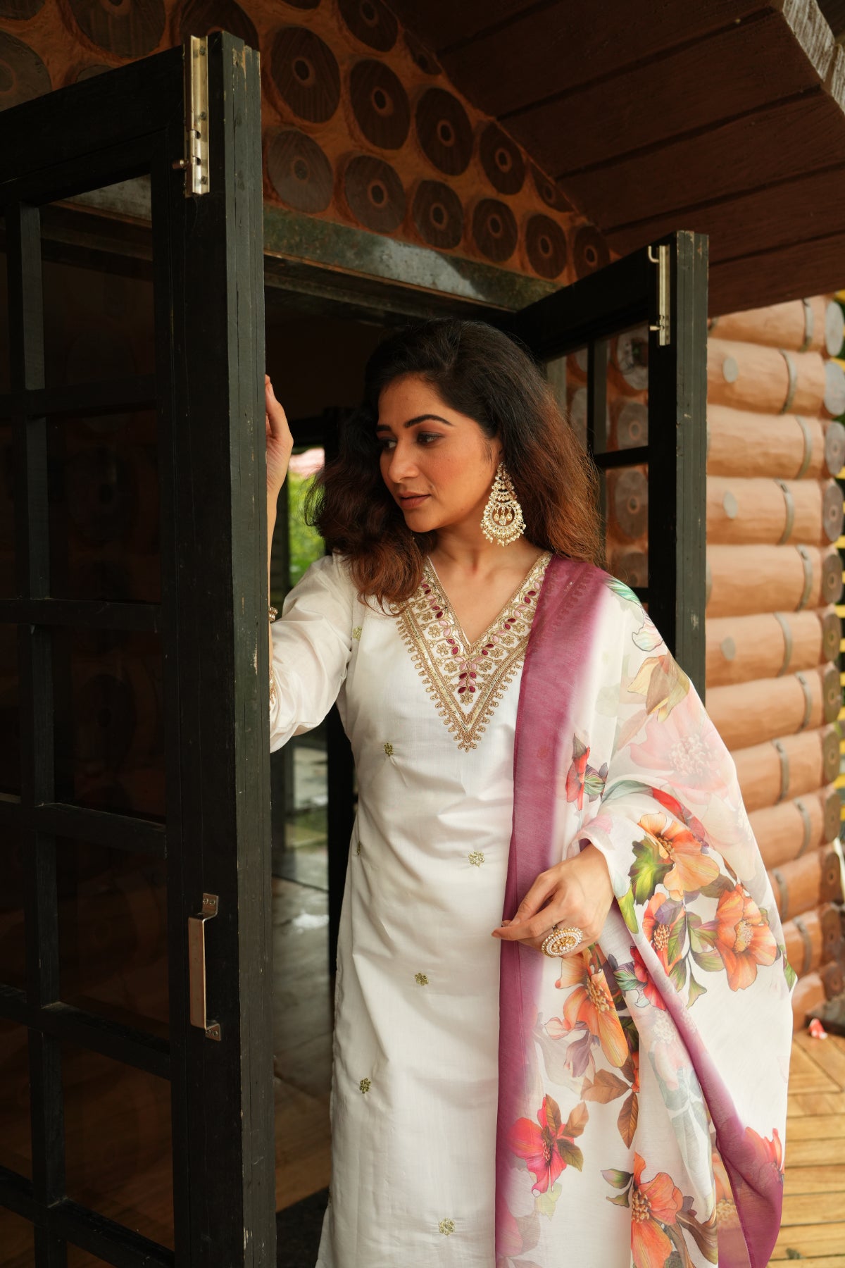 Women's White Roman Silk Embroidered Kurta Pant Set with Floral Digital Print Chanderi Silk Dupatta | Festive & Party Wear Suit Set