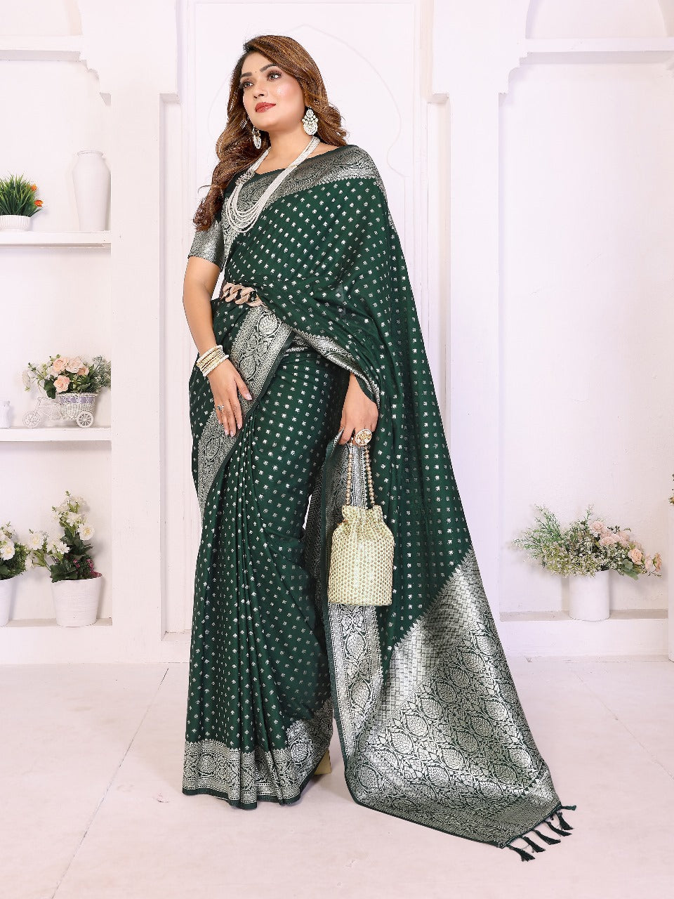 Soft & Lightweight Green Georgette Silk Saree with Rich Zari Weaving