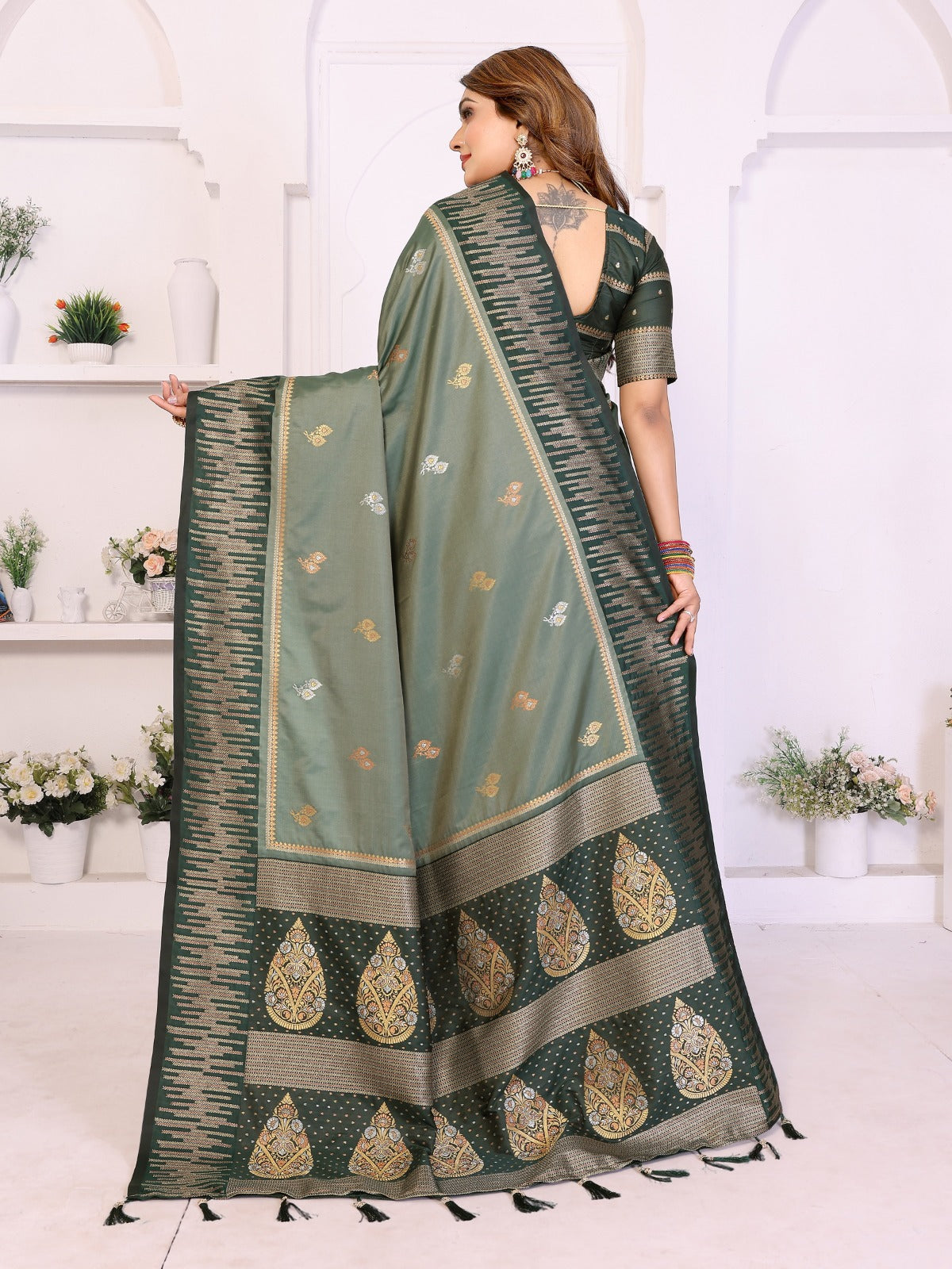 Premium Bronze  South Soft Silk Saree with Rich Zari Weaving Border & Heavy Pallu