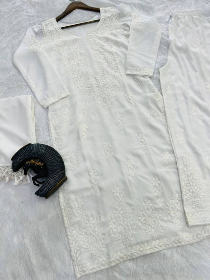 White Designer Chikankari Special Kurta With Pan Set